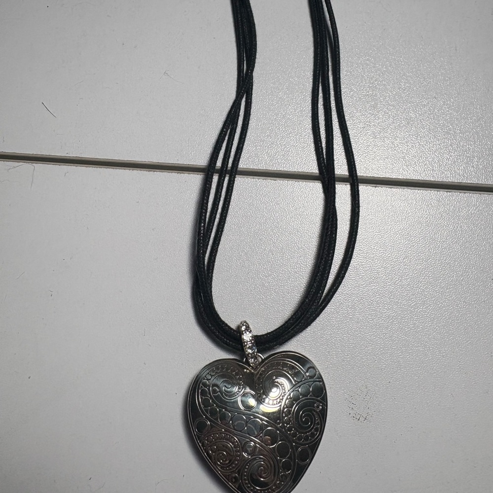 Brighton Retired Elegant Silver Heart Pendant Necklace - Picture 2 of 6